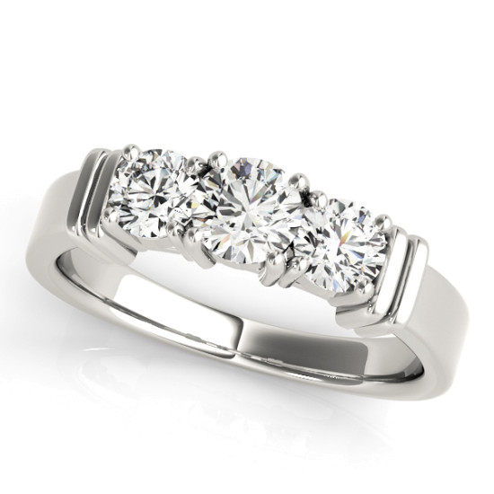 ENGAGEMENT RINGS 3 STONE ROUND #82577